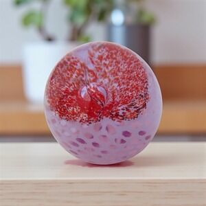 Caithness Paperweight‎ Collectors Society Scotland Lace Maker